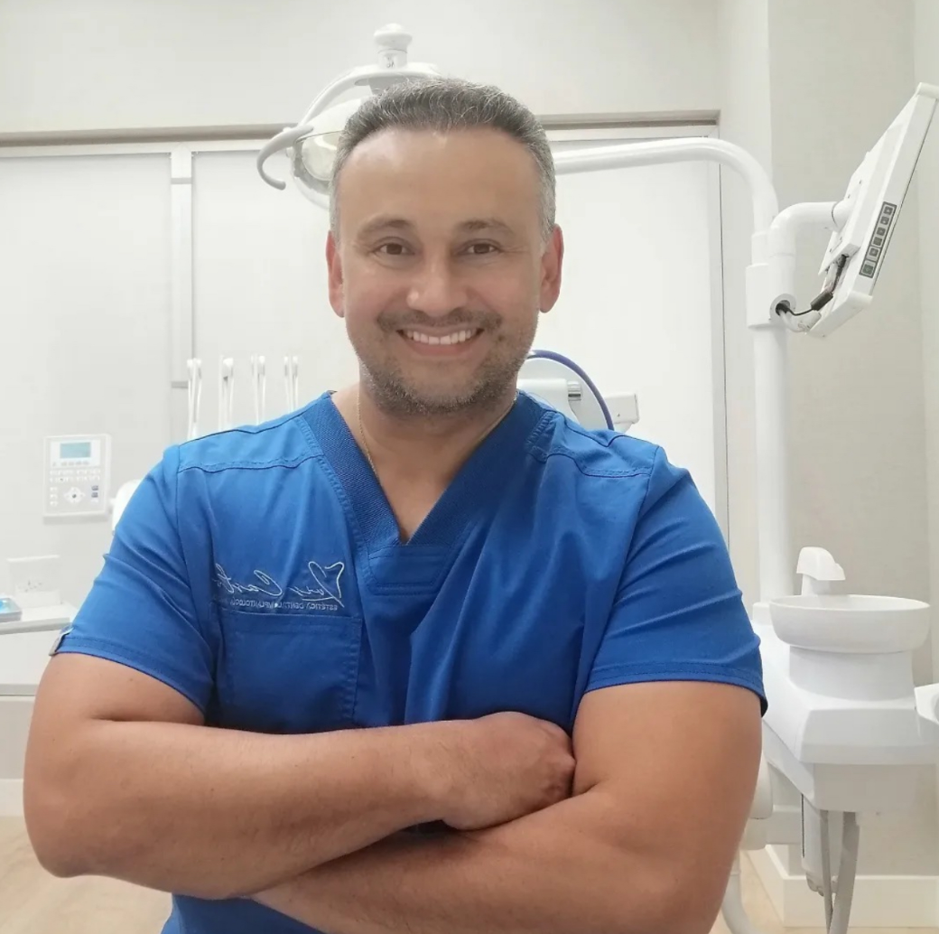 Dr. Luis Castro